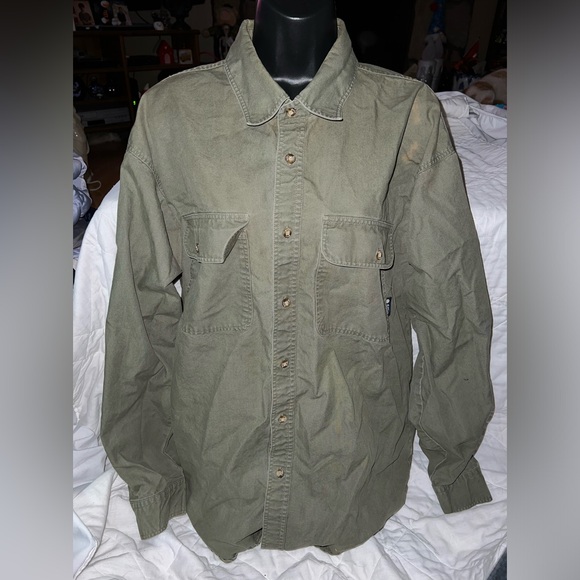 MEC Mountain Equipment Coop Heavy Duty Button Down - Picture 1 of 9